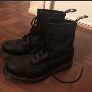 Black dr marten boots